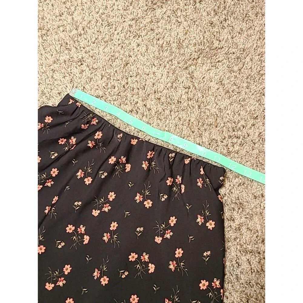 Hollister Black Ultra High Rise Mini Skirt Pink Floral Print XS Lined Summer